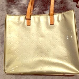Louis Vuitton Columbus leather tote. Re-poshing